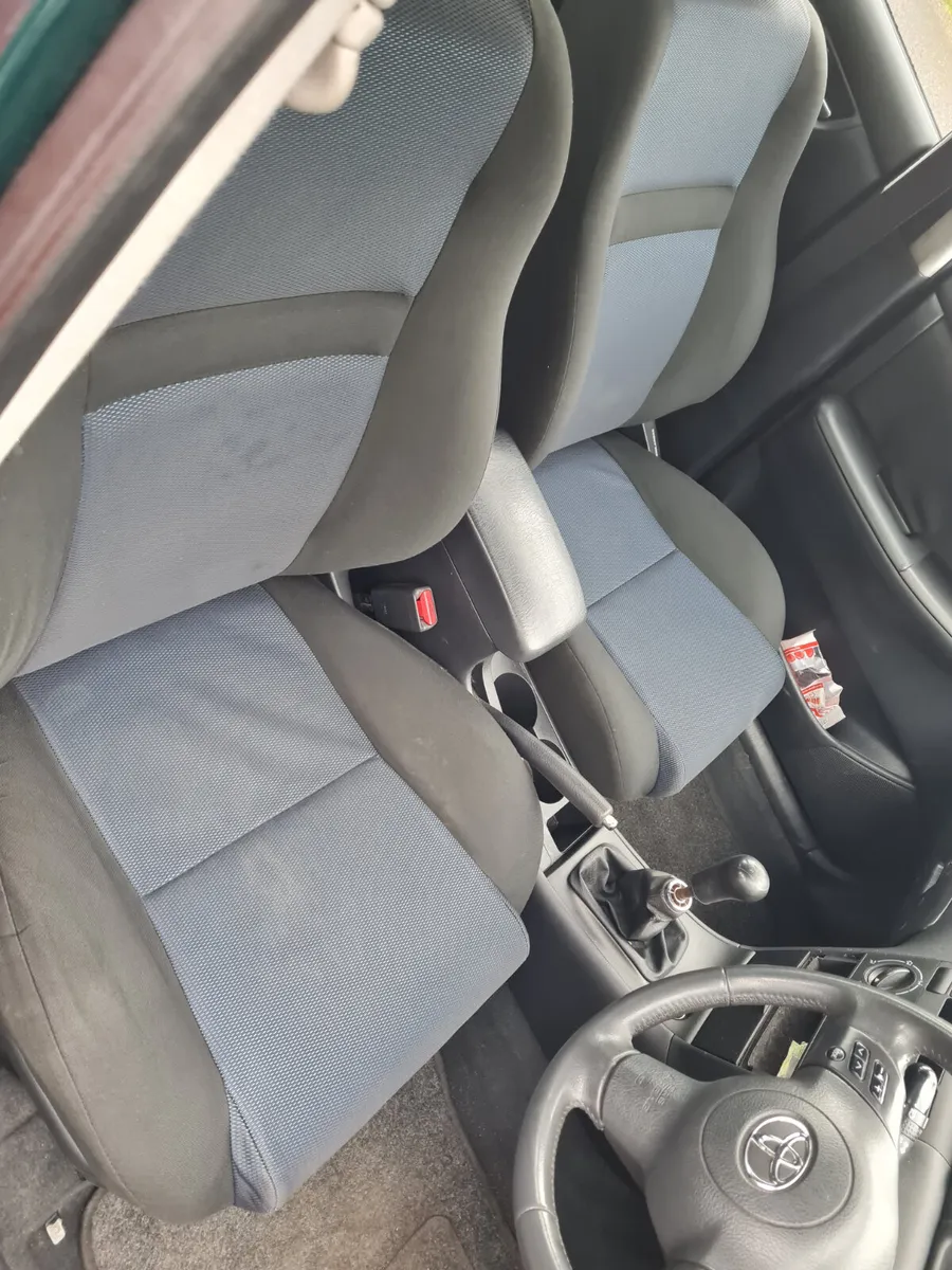 2006 Toyota Corolla 1.4L T3 Nct02/26 - Image 4