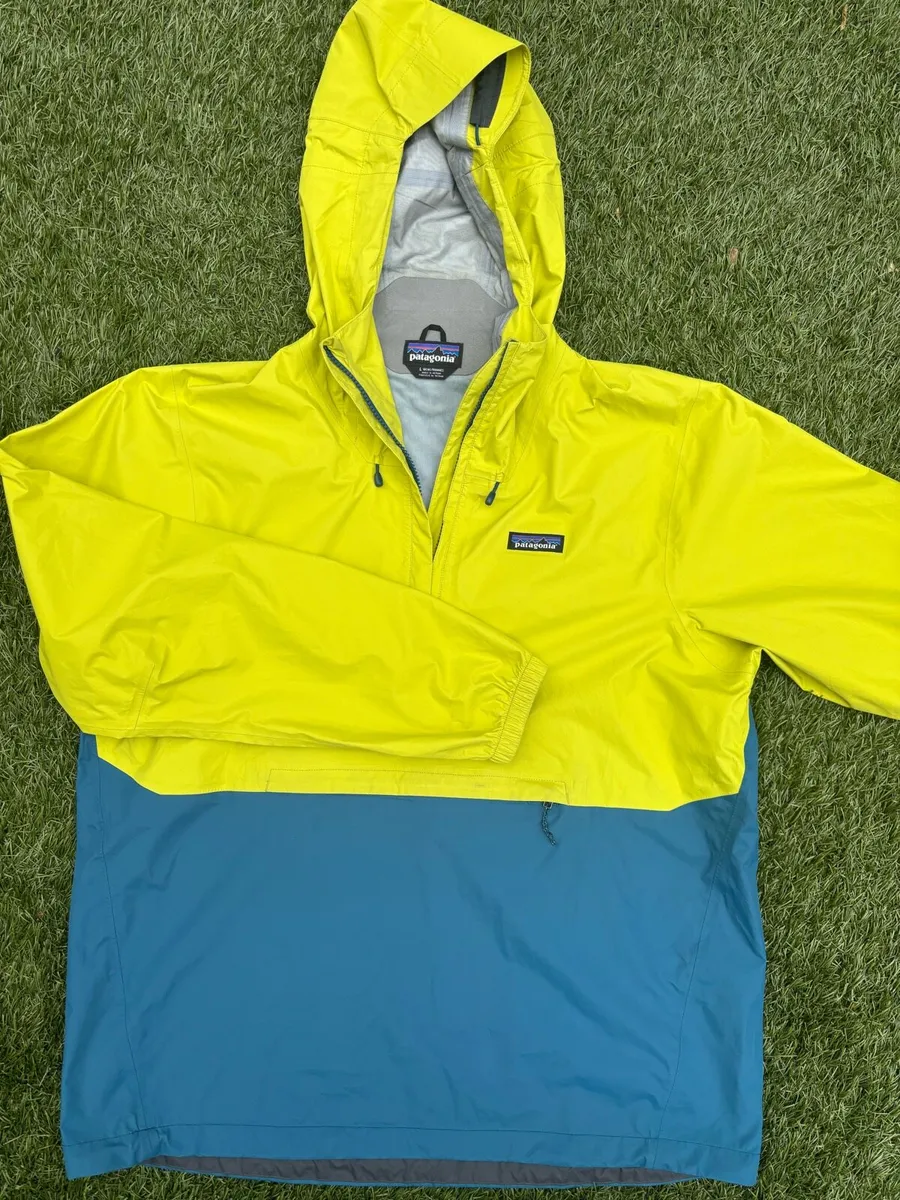 Patagonia Rain Pull Over - Image 1