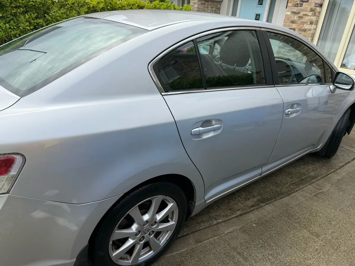 2010 Toyota Avensis 2.0D4D Terra - Image 3