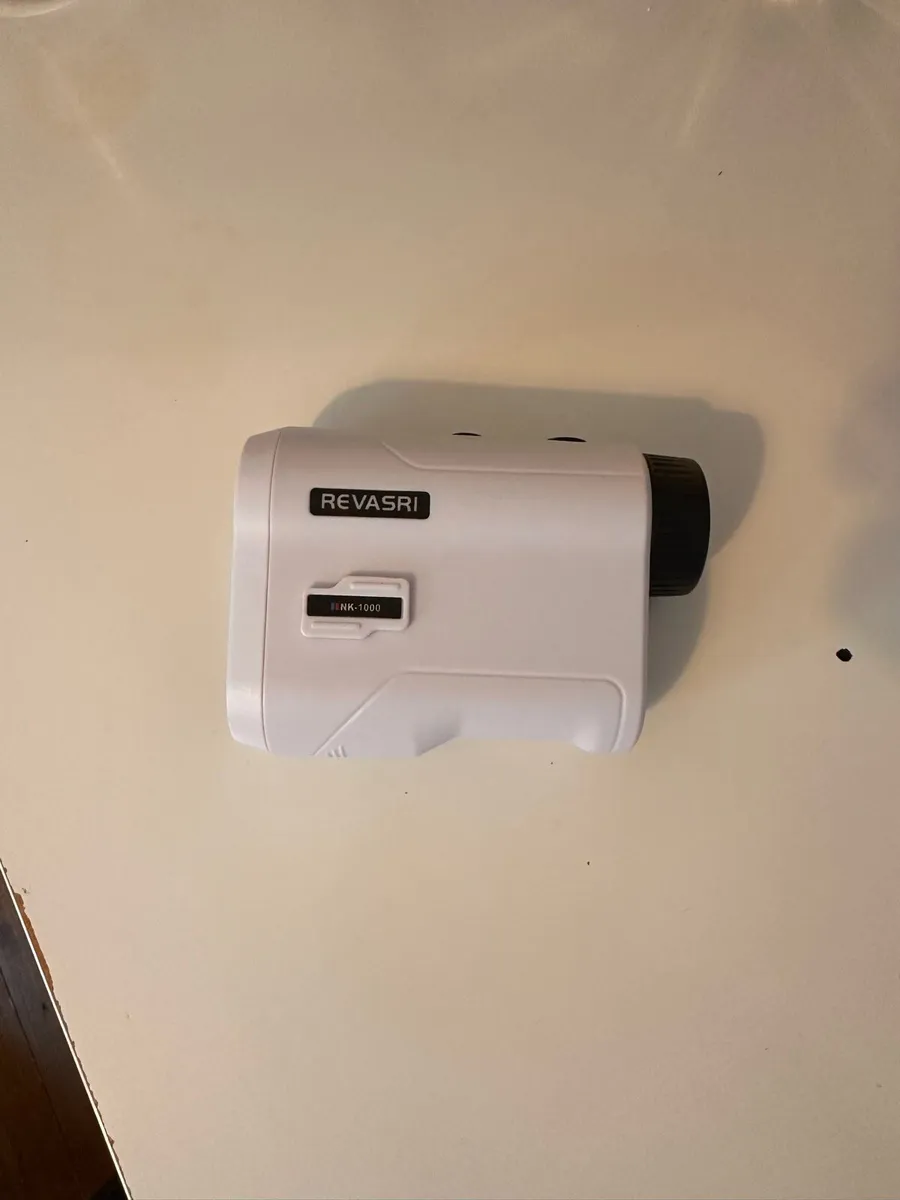 Golf Rangefinder with Slope Adjustment - Image 2