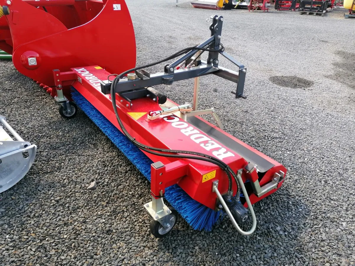 Redrock Road Sweepers🔺 Get Sweeping Today 🔺 - Image 2