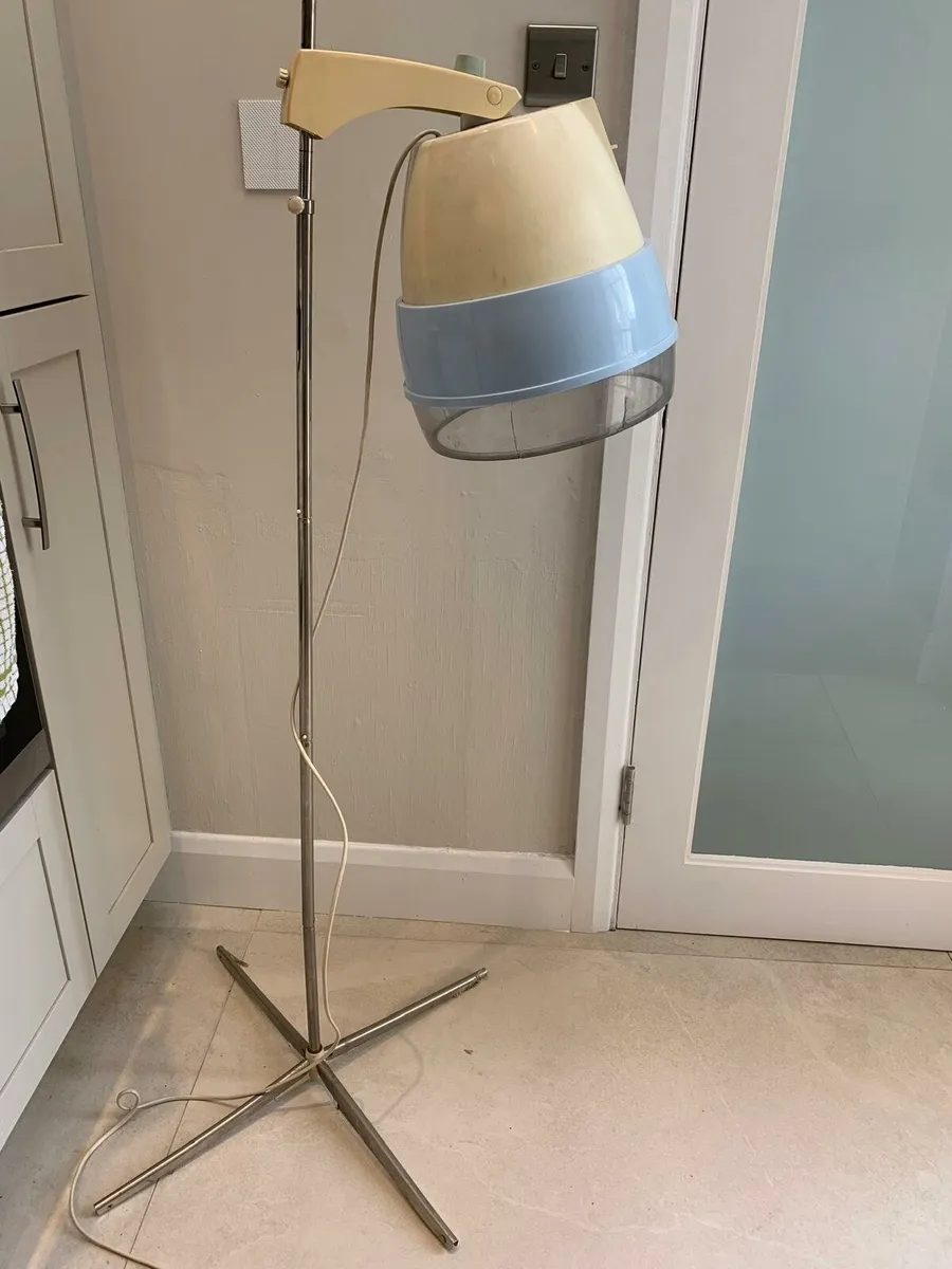 Hair dryer - Image 2
