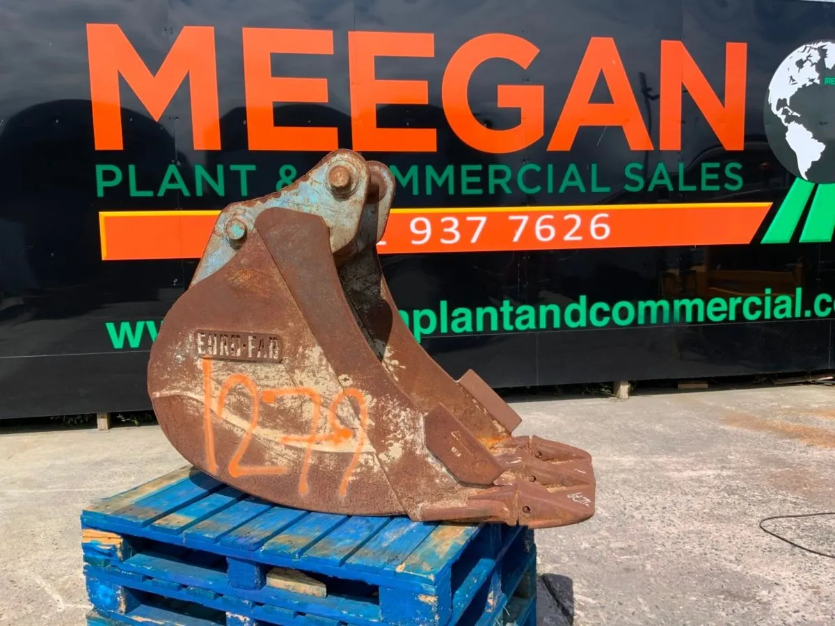 24" EUROFAB DIGGING BUCKET.....65mm PINS....1279t. - Image 1