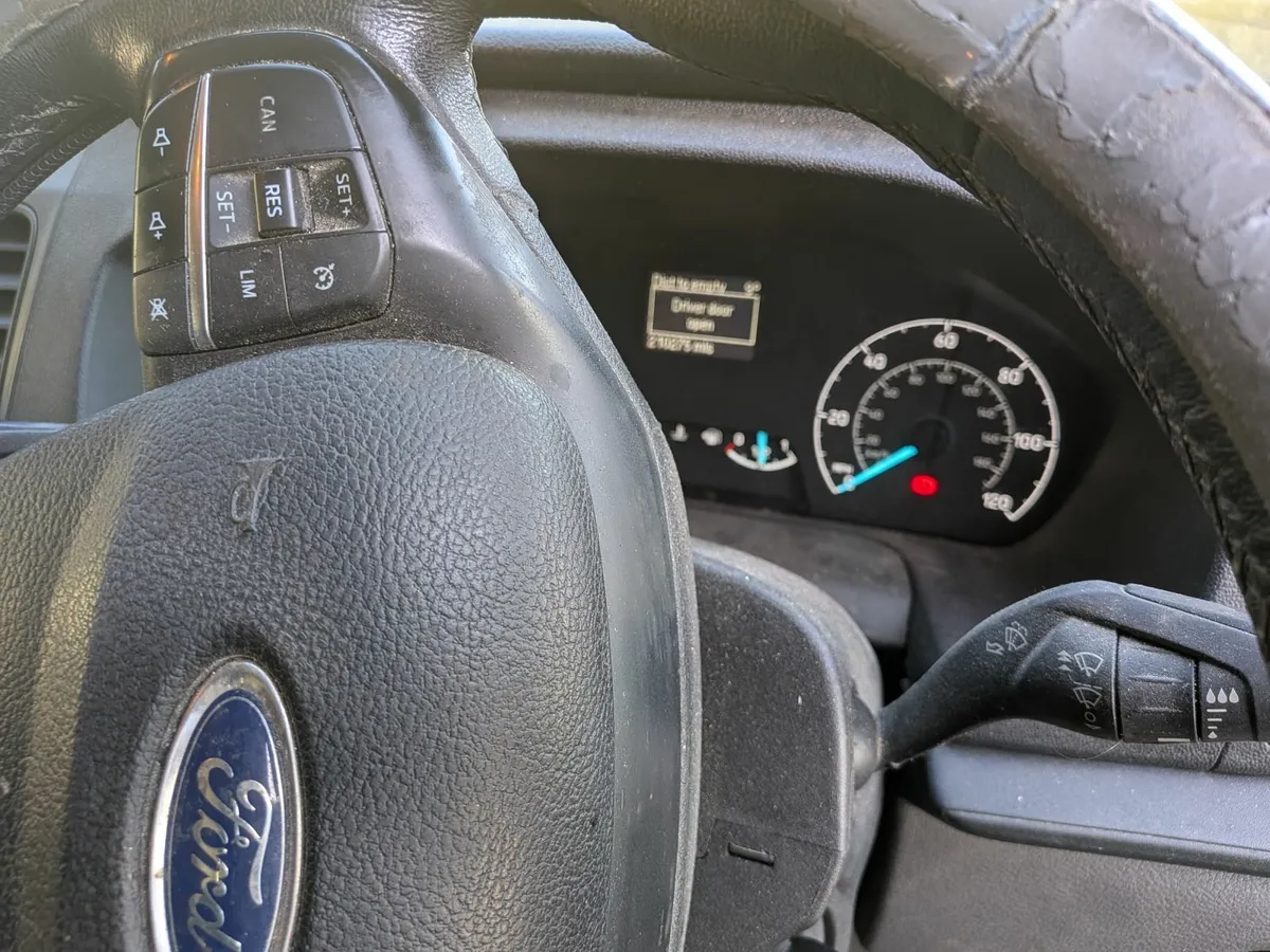 Ford Transit Custom 2019 - Image 3