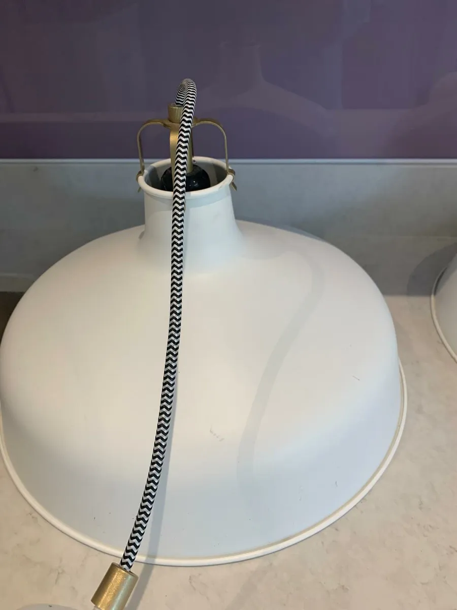 3 Pendant lights - Image 4