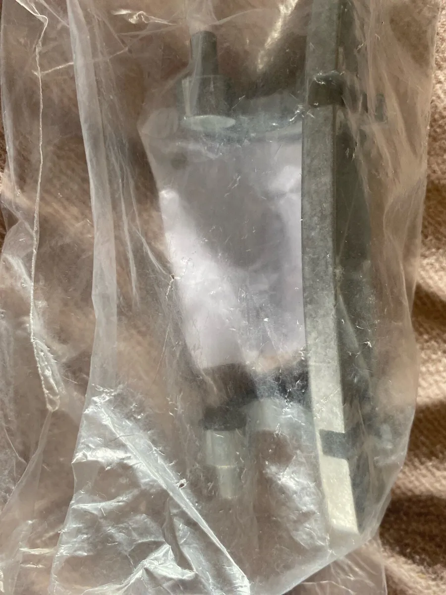 Genuine Bosch classixx washing machine door hinge