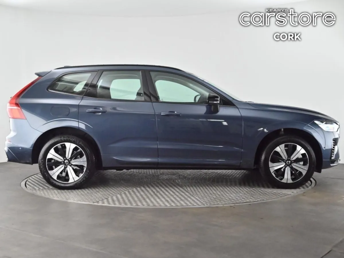 Volvo XC60 Xc60 T6 Recharge Awd Auto Plus Recharg - Image 2