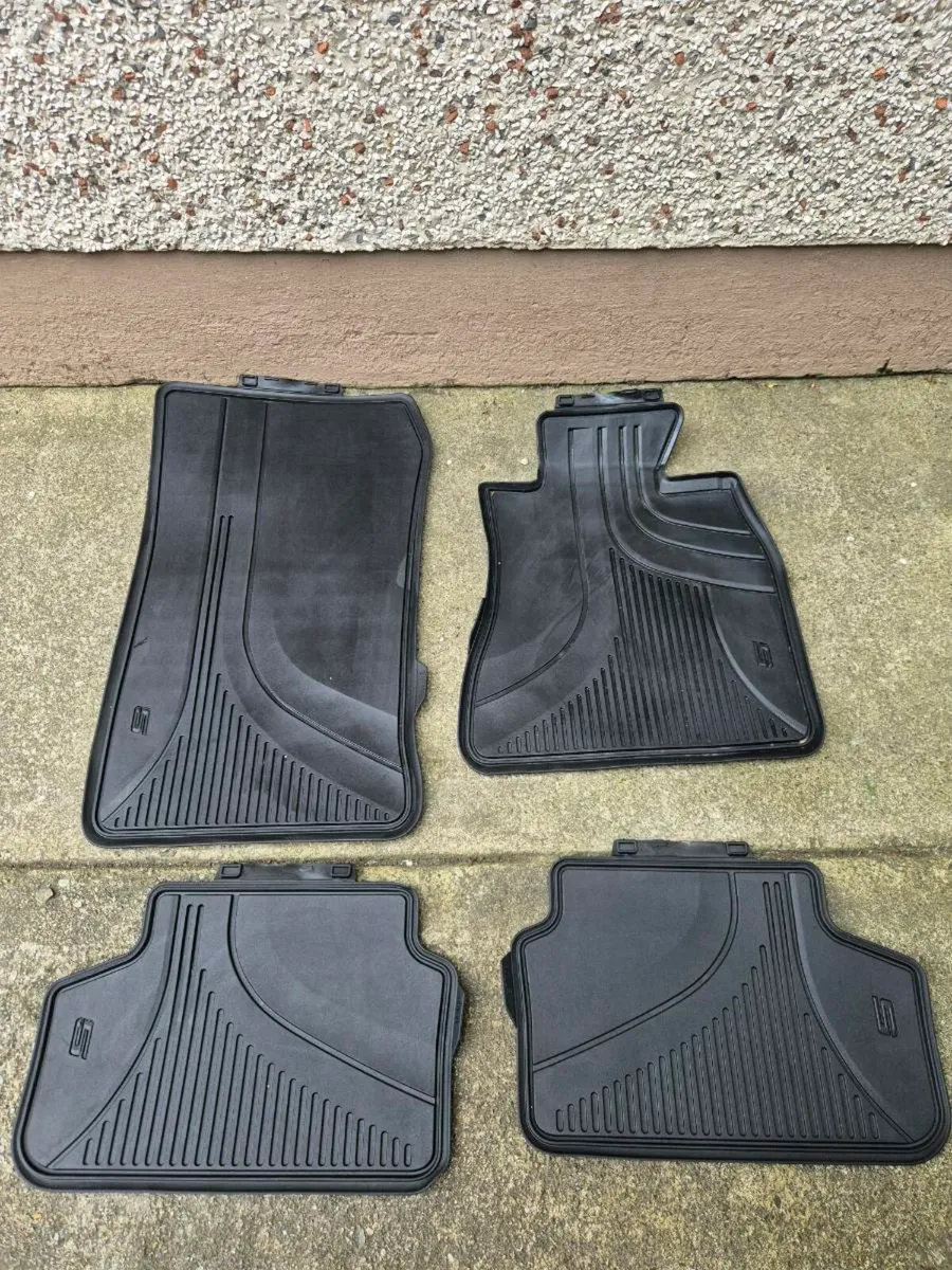 2023 BMW G30 LCI  M SPORT ALL WEATHER MATS - Image 2