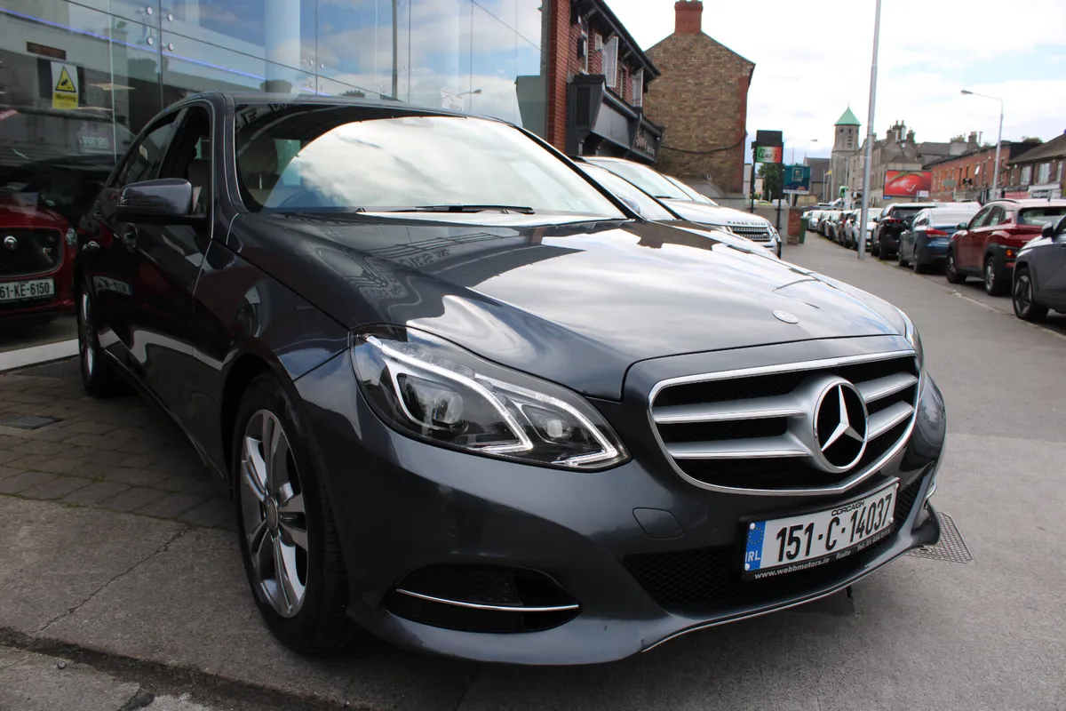 Mercedes-Benz E-Class E220 2.1 2015 - Image 1