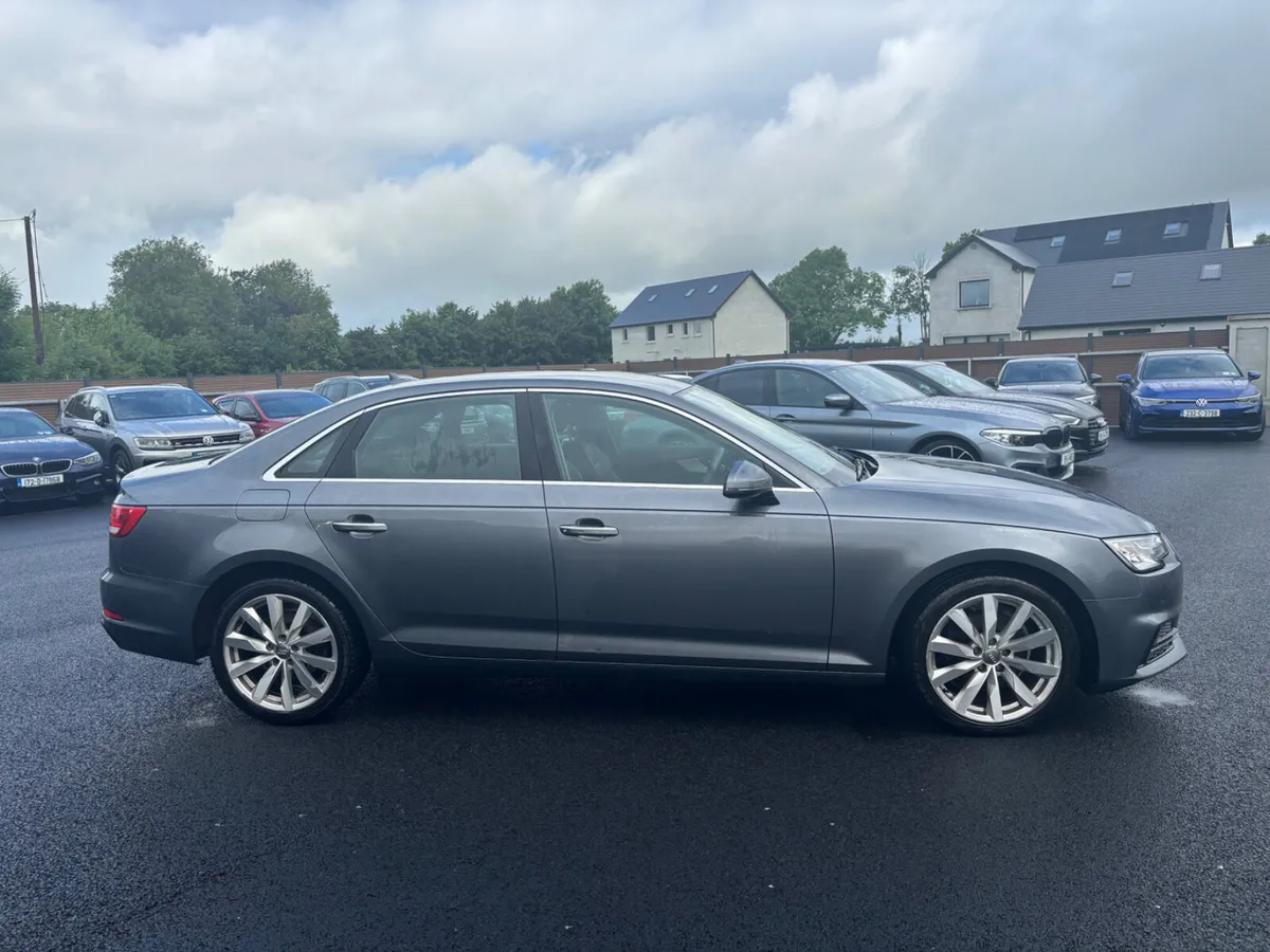 Audi A4 192 Automatic! - Image 4