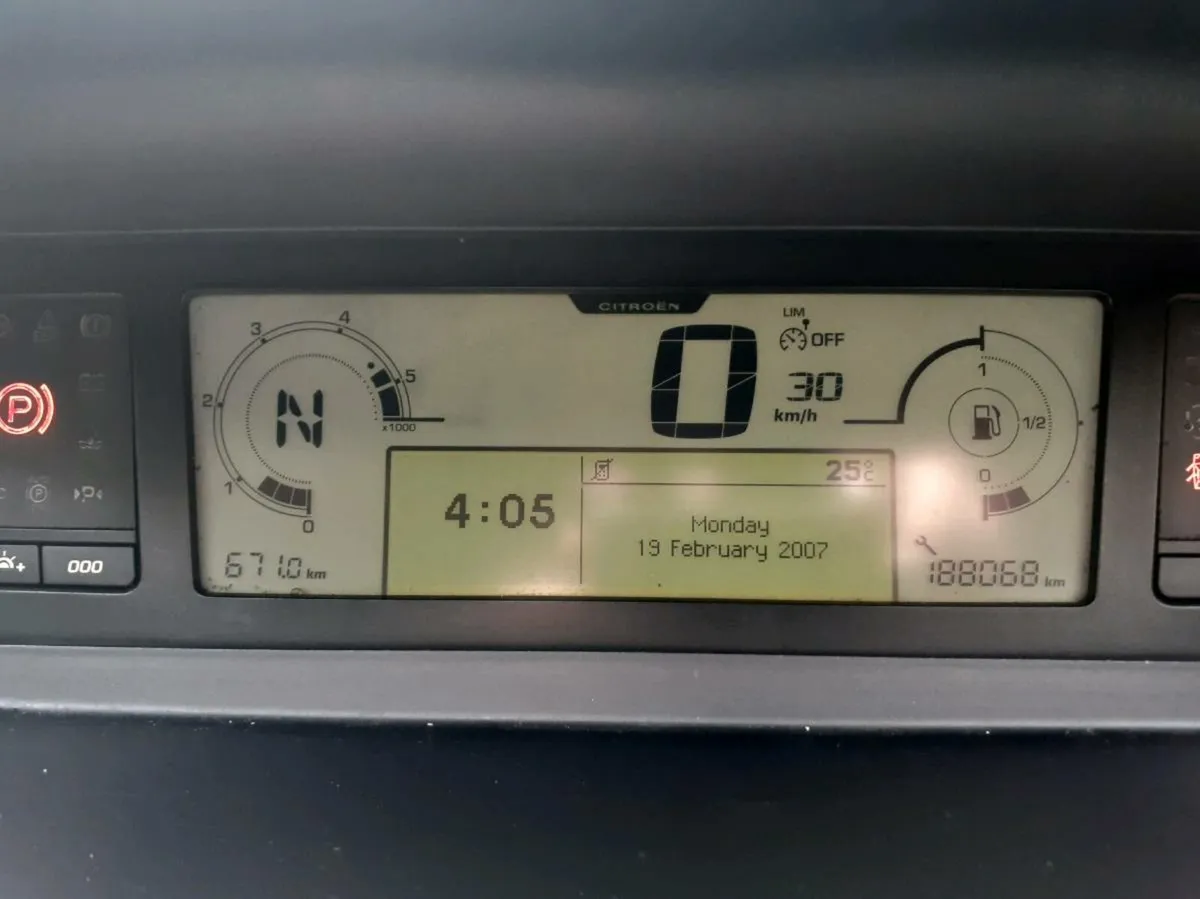 2011 C4 Grand Picasso Automatic - Image 4