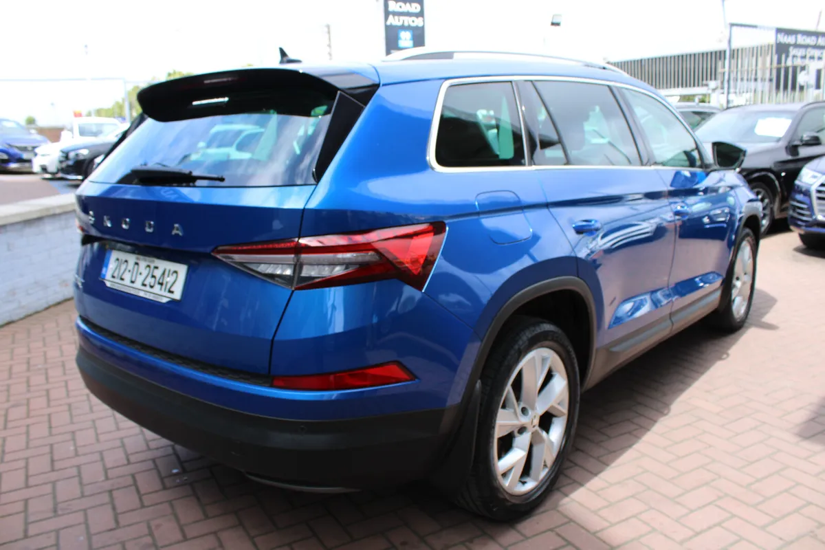 SKODA KODIAQ 1.5 TSI STYLE 150HP 5DR 7 SEATER AUTO - Image 4