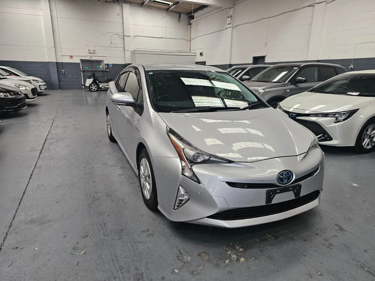 2018 Toyota Prius Hybrid - Image 1