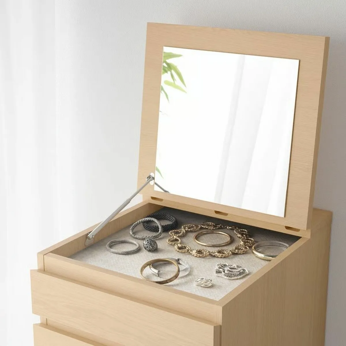 Ikea Malm 6 Drawer Chest & 2 Malm bedside tables - Image 2