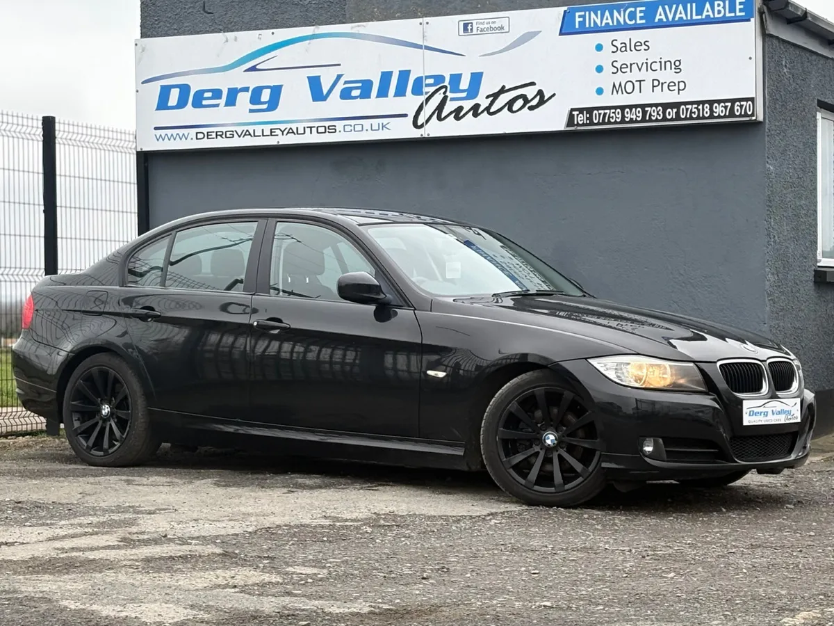 BMW 3-Series 2009