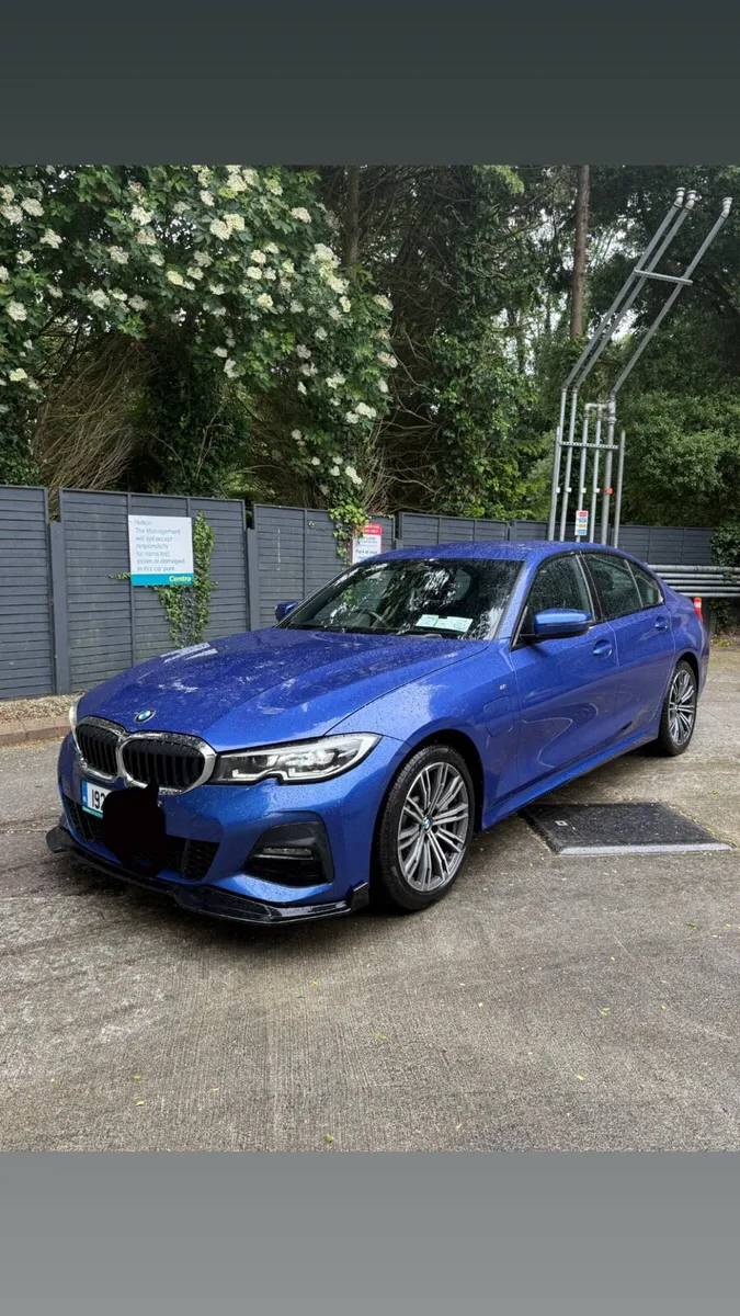 2019 BMW 330e Msport - Image 2