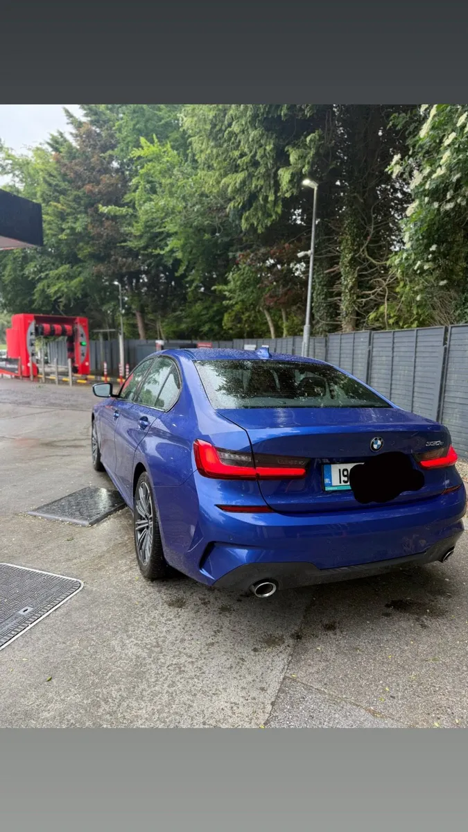 2019 BMW 330e Msport - Image 3