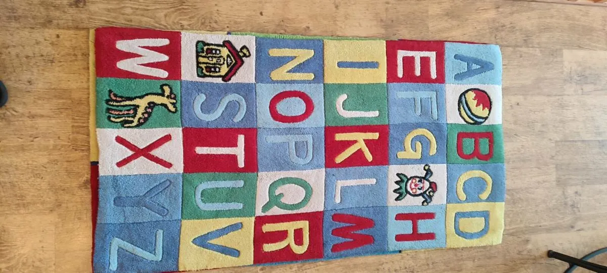 Kids bedroom carpets x3 - Image 2