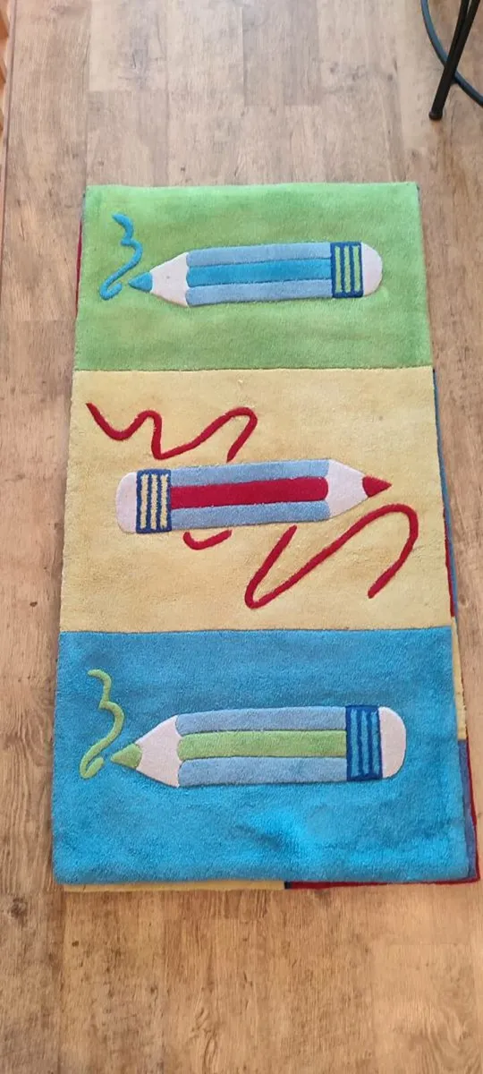 Kids bedroom carpets x3 - Image 3