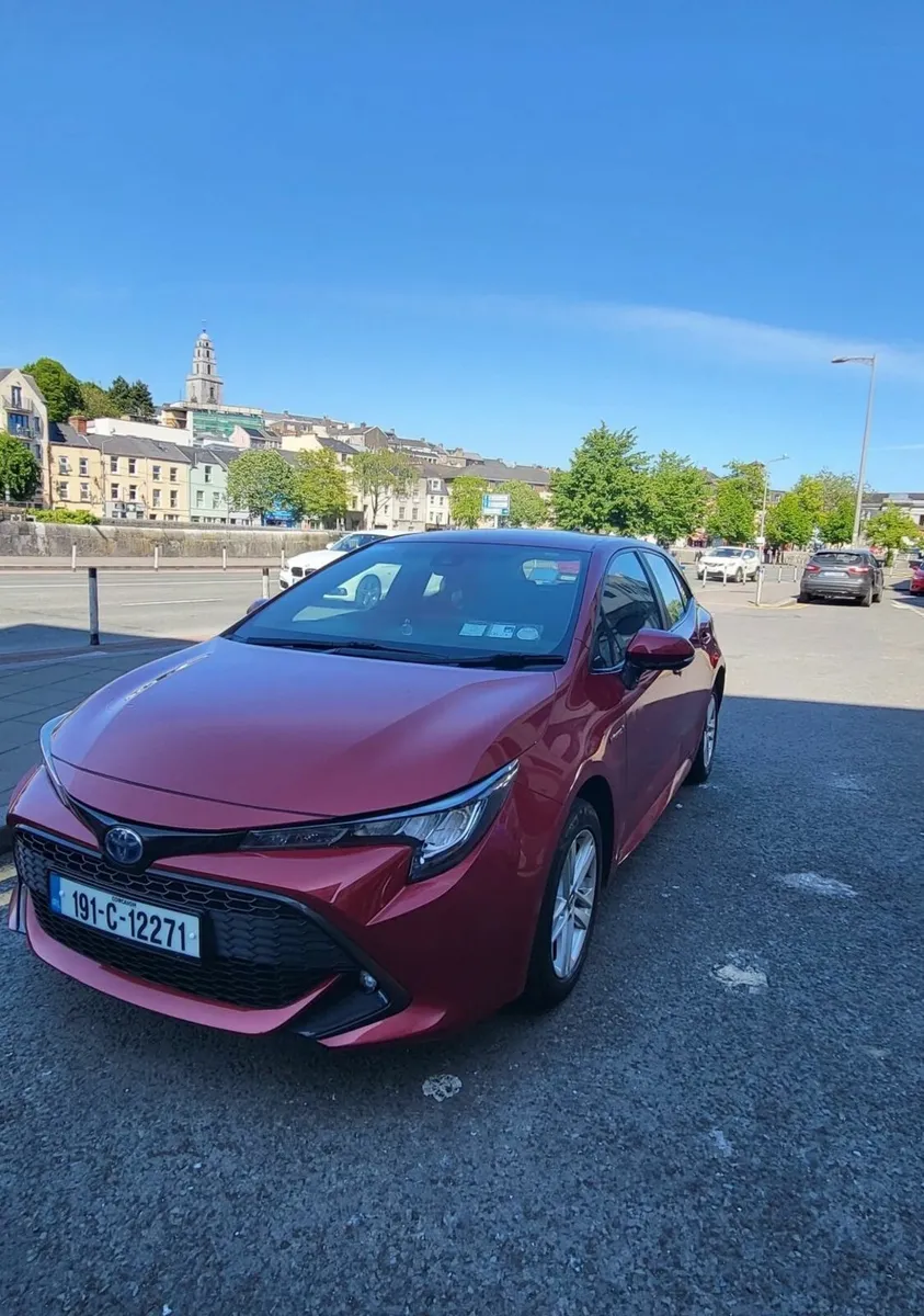 Toyota Corolla 2019 - Image 1