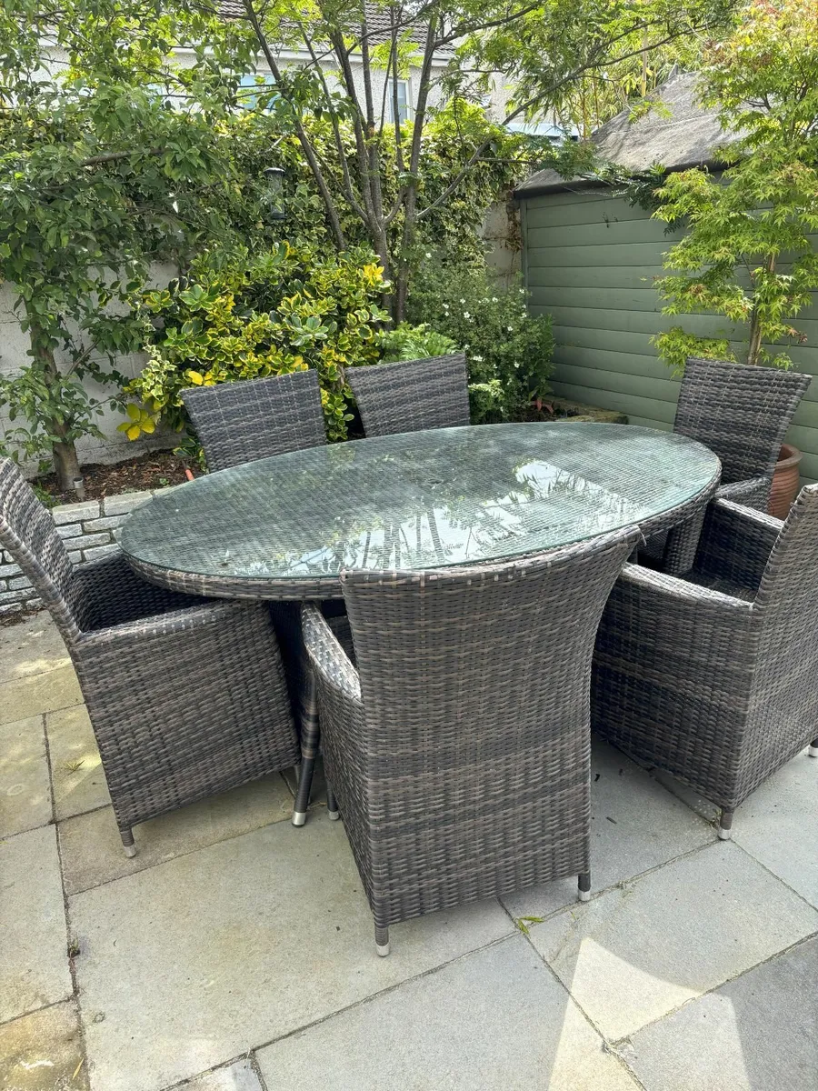 Garden dining and occasional set - Image 1