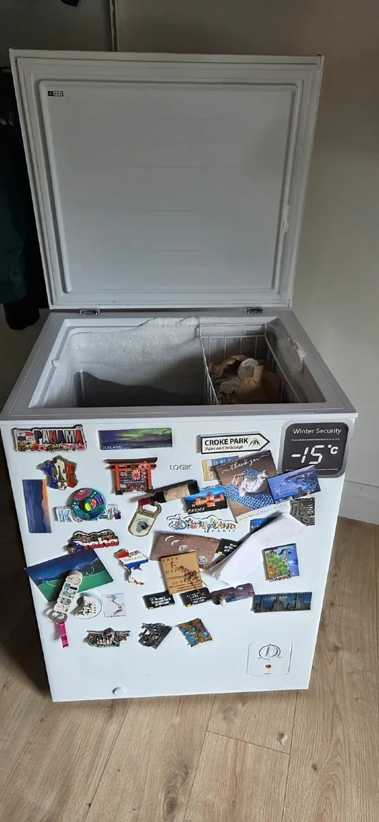 Logik Chest Freezer - Image 1
