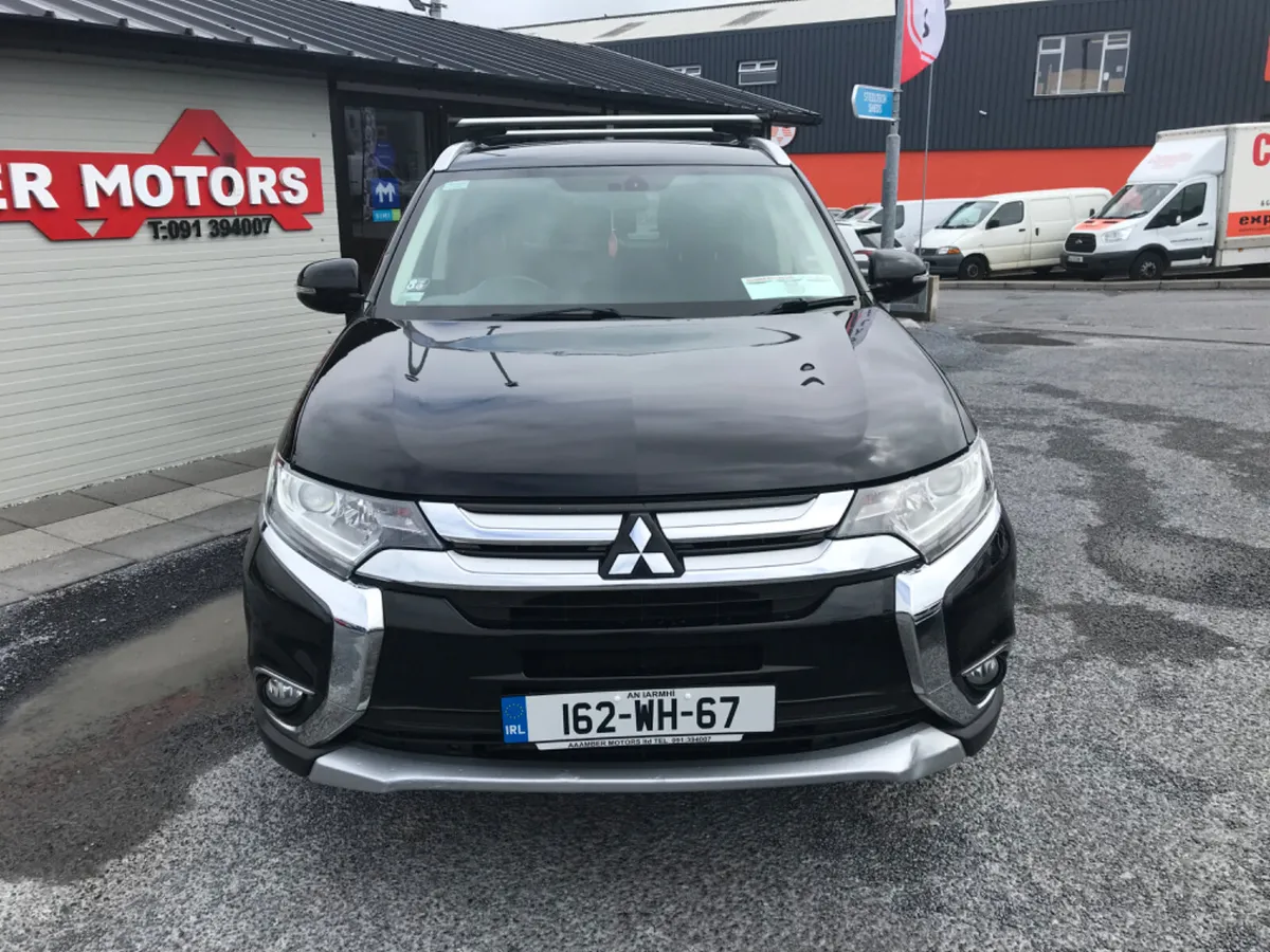 2016 Mitsubishi Outlander Turbo Diesel - Image 3