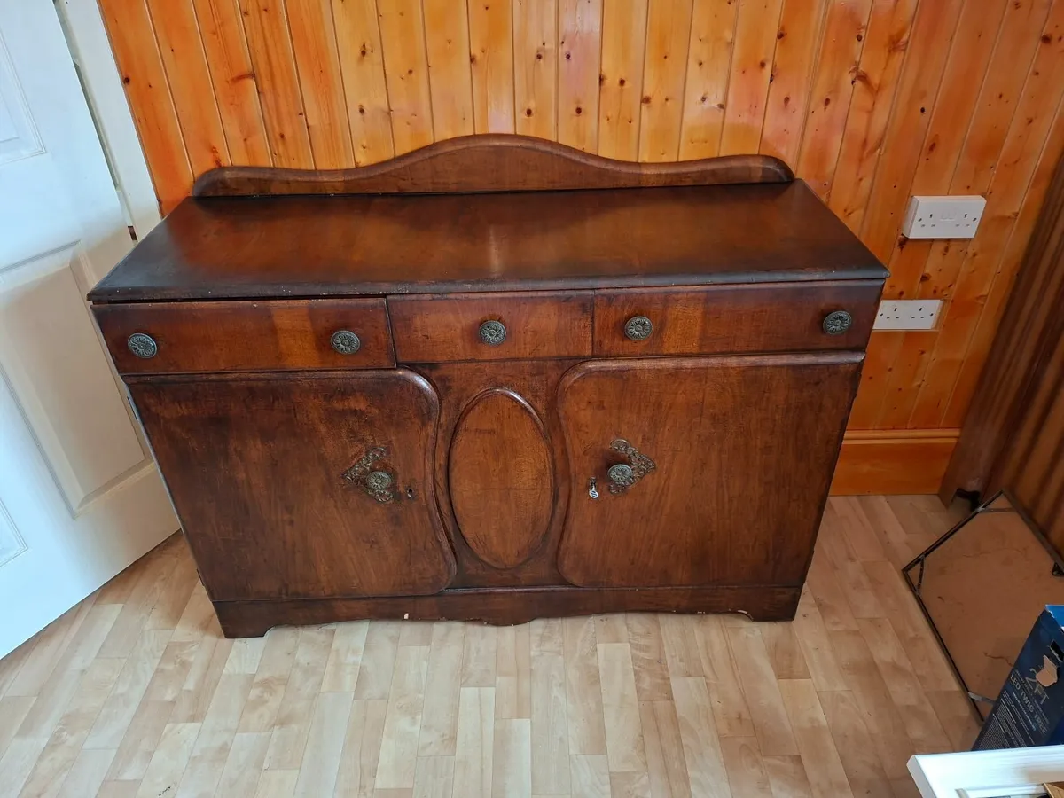 Cabinet - Image 3