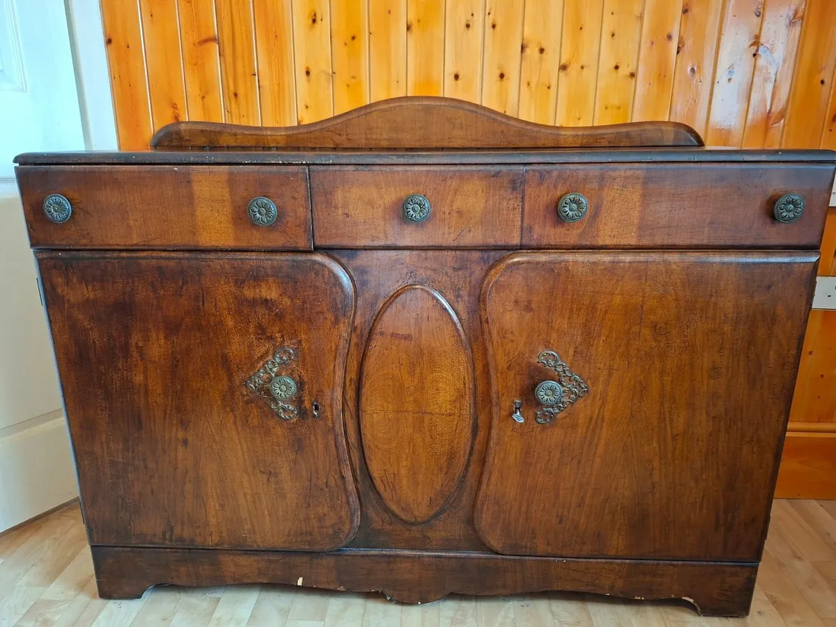 Cabinet - Image 4
