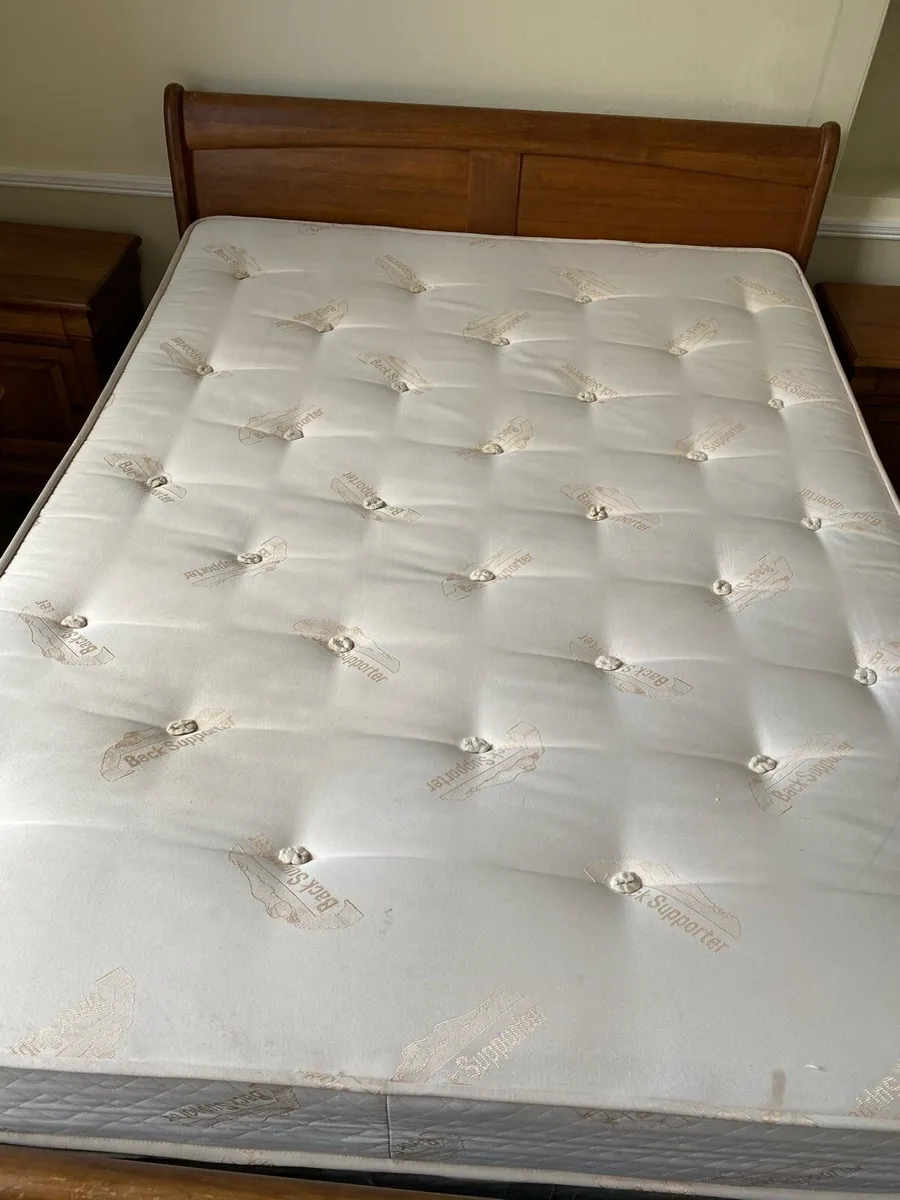 Queen mattress & divan base - Image 2