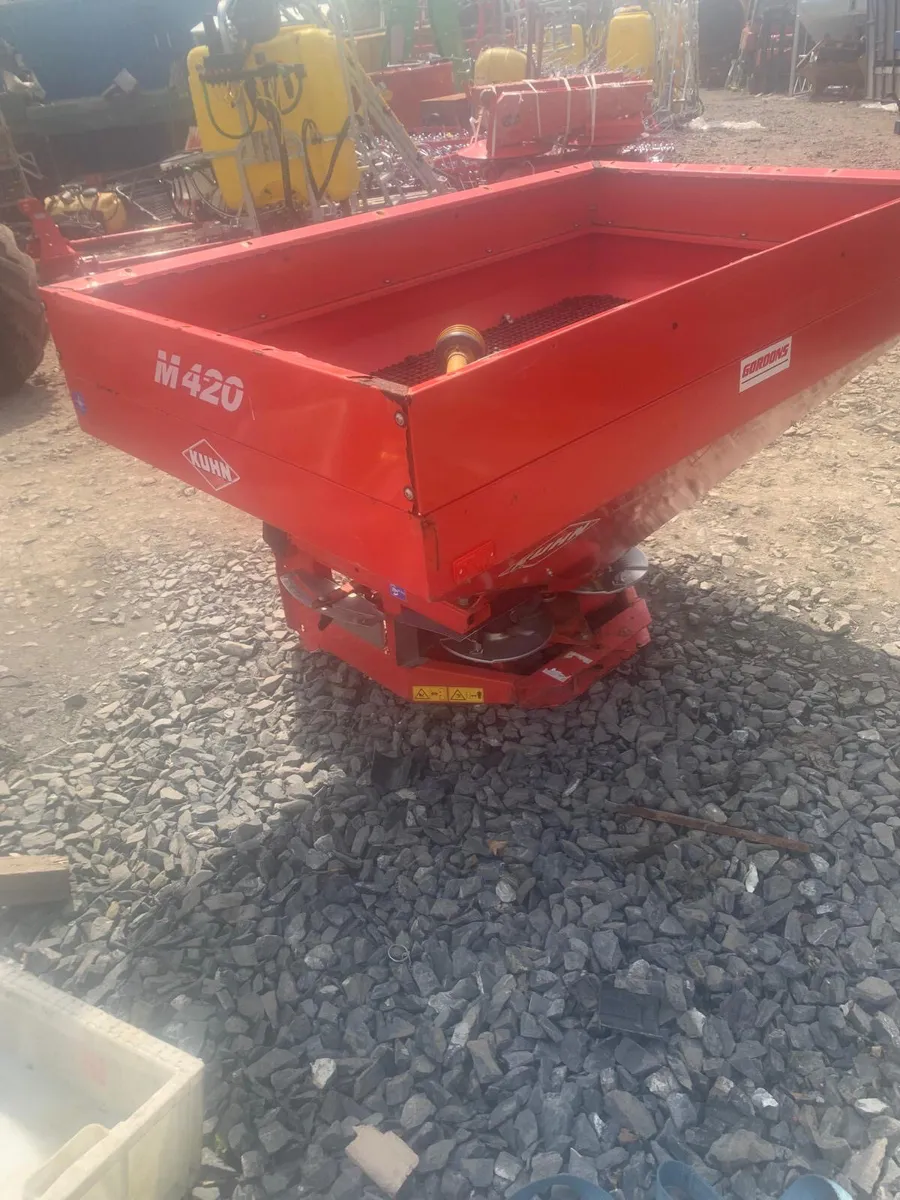 Kuhn m420 twin disc sower - Image 3