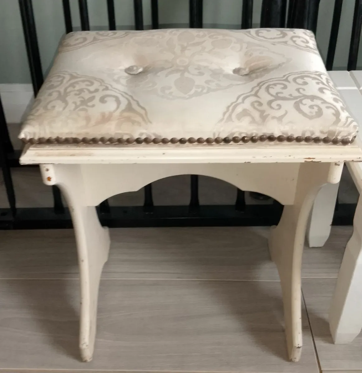 House furniture - Image 1