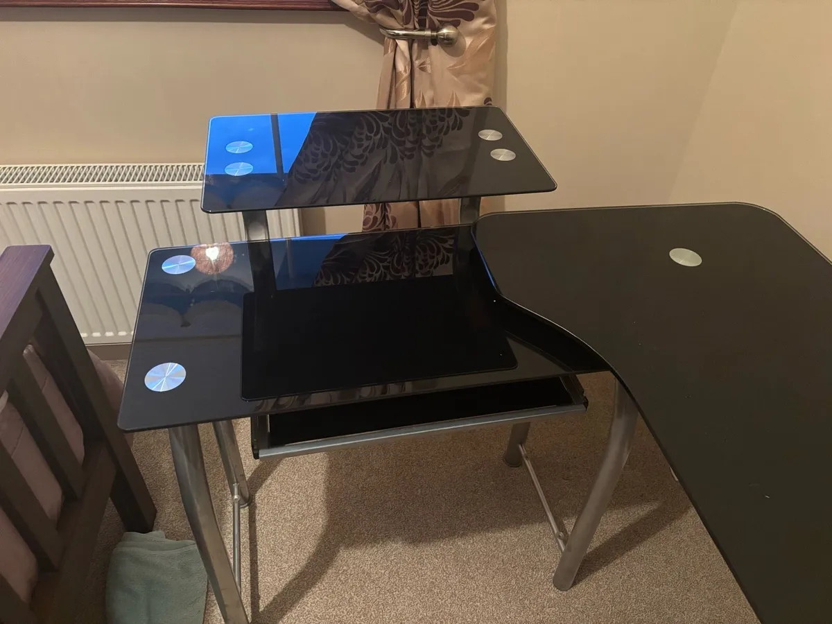 Extendable Black desk for sale - Image 3