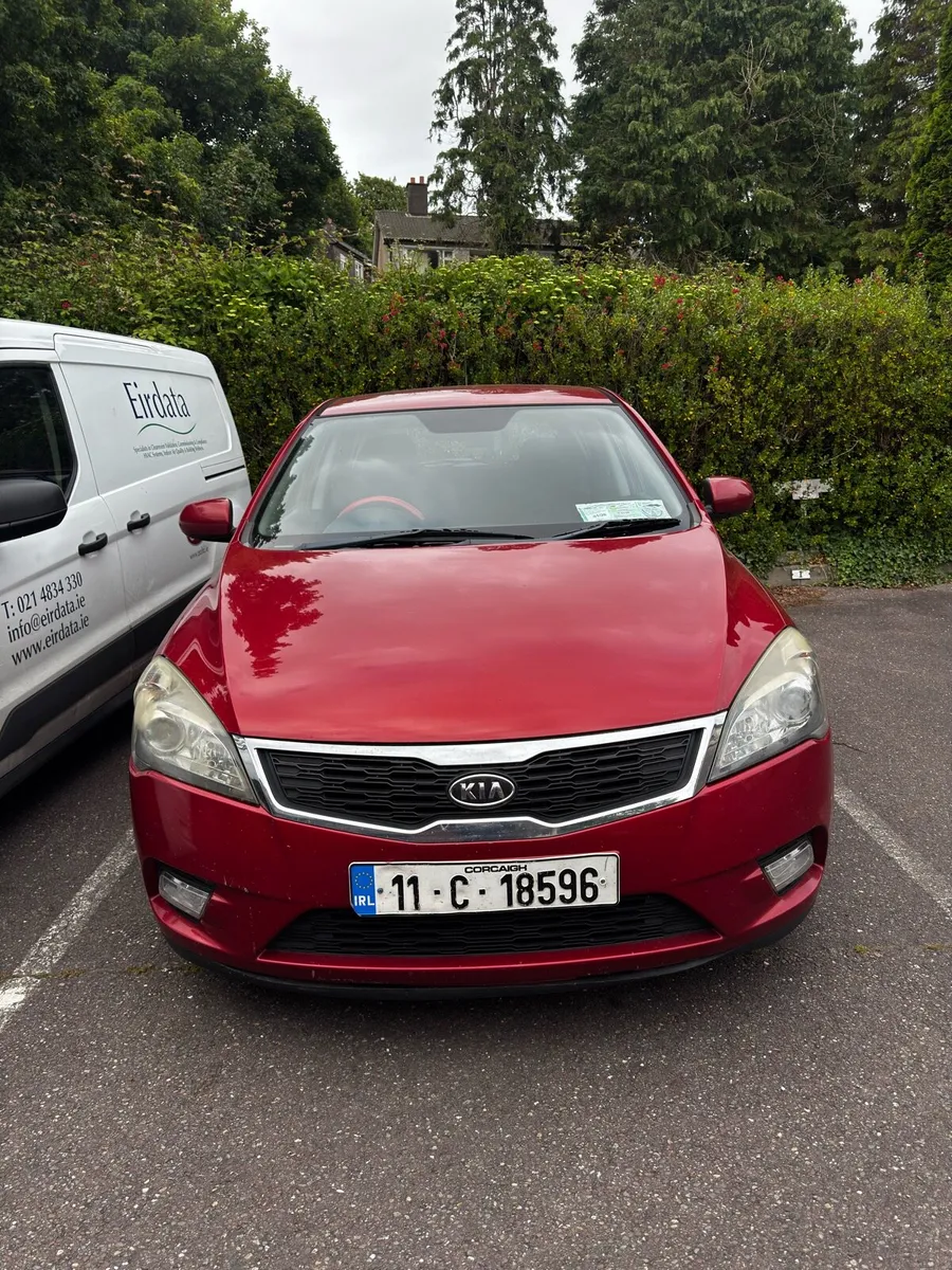 Car - Image 3