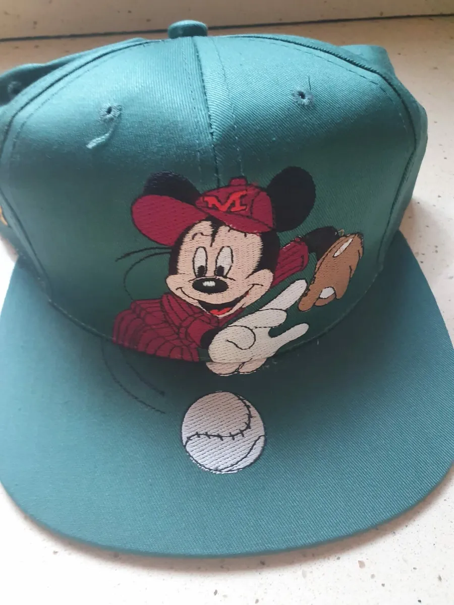 3/ 400 kids disney hats - Image 3