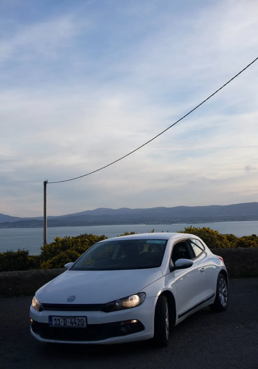 Volkswagen Scirocco 2011 - Image 2