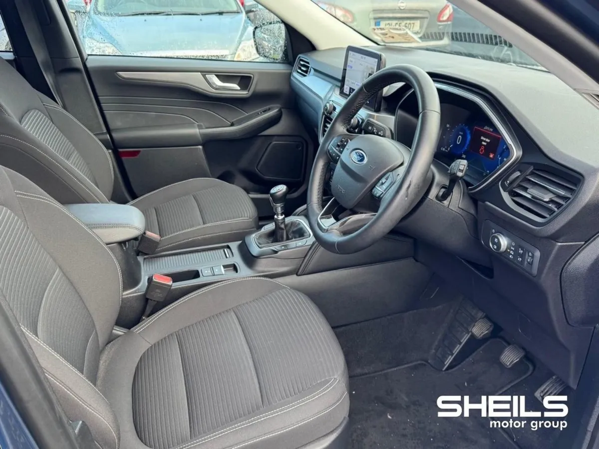 Ford Kuga 2.0 150 bhp Diesel  low KMS ONE Owner - Image 3