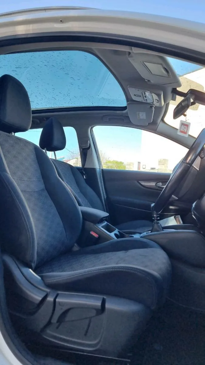 Nissan Qashqai 1.5DSL - Image 2