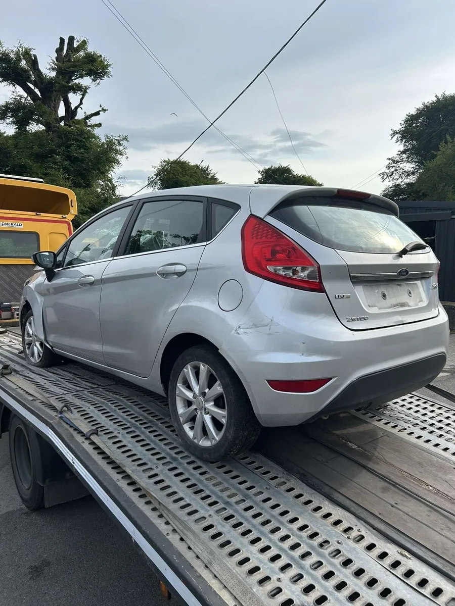 Ford Fiesta 1.4TDCI for Breaking Or Complete - Image 2