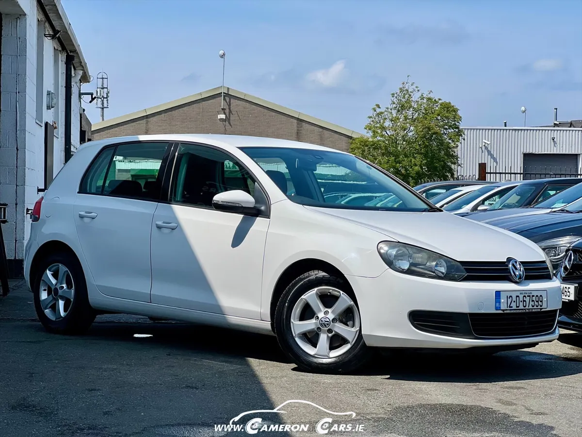 VOLKSWAGEN GOLF 1.2 AUTOMATIC WHITE HOT COOL TECH - Image 4