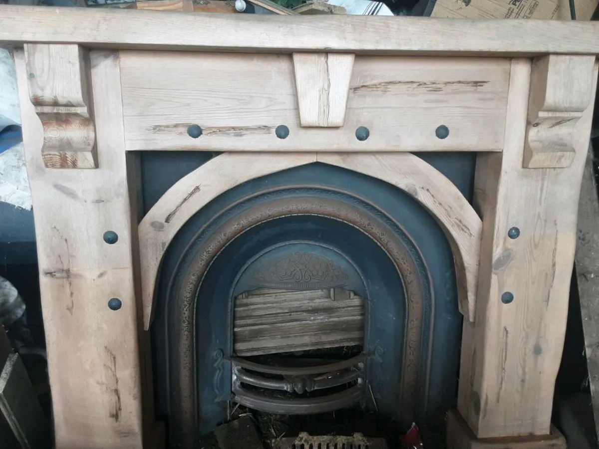 Fireplace and surround - Image 2