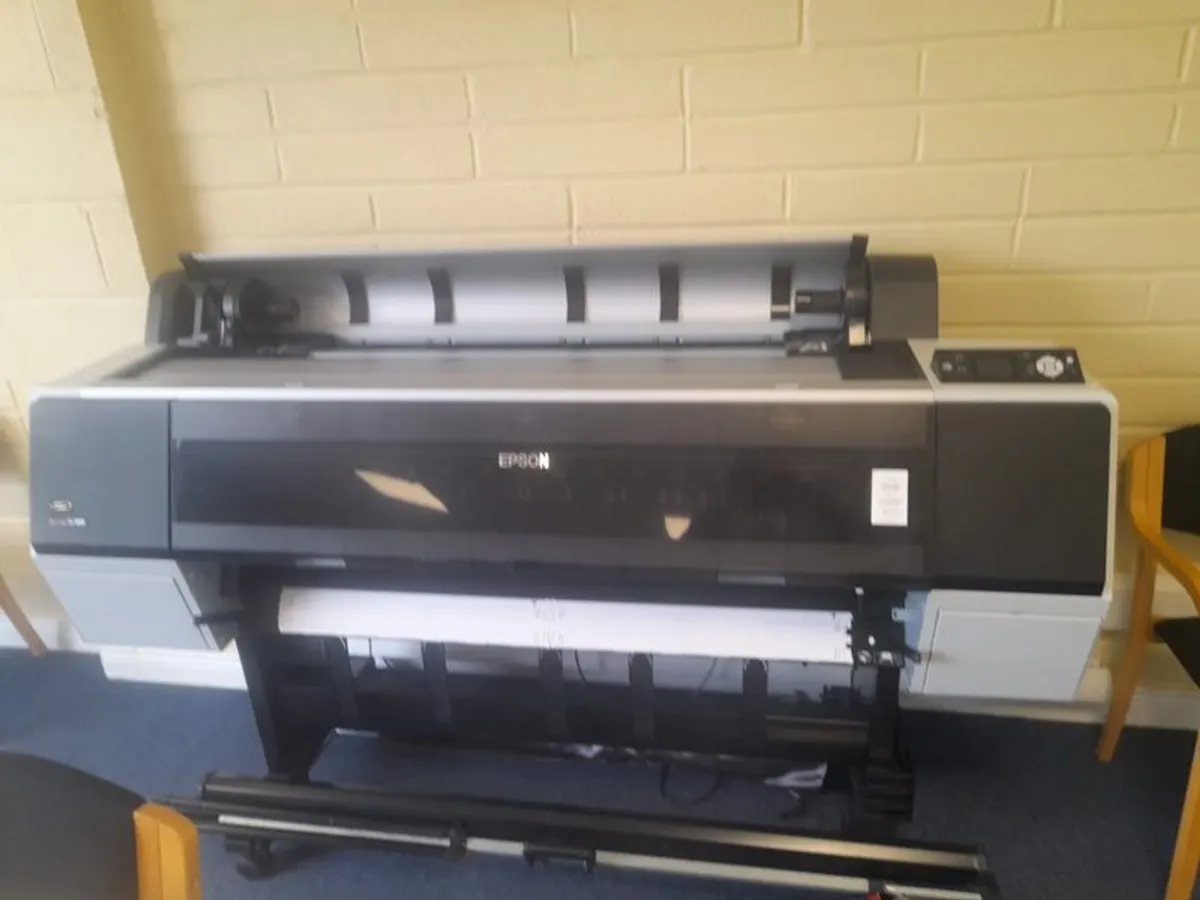 Plotter Printer - Image 1