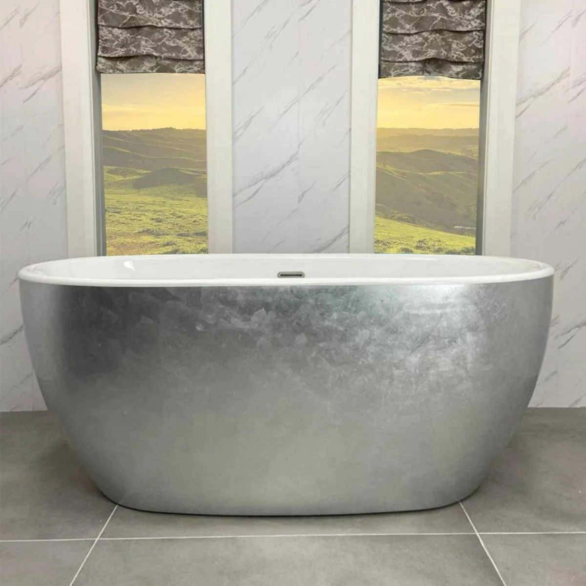 Cannes 1700mm Luxury Freestanding Bath - Silver - Image 1