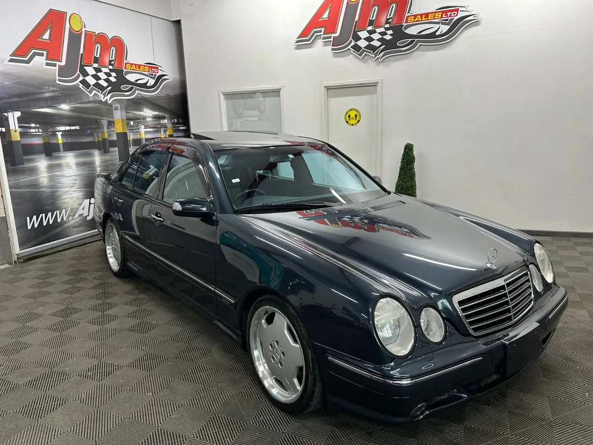 MERCEDES E320 SPORT LINE 2002 - Image 1