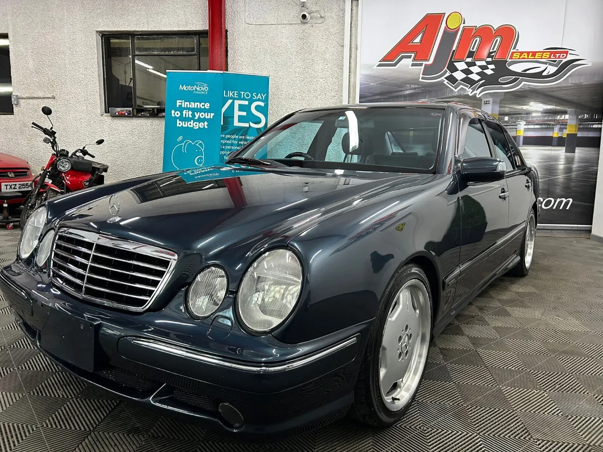 MERCEDES E320 SPORT LINE 2002 - Image 3