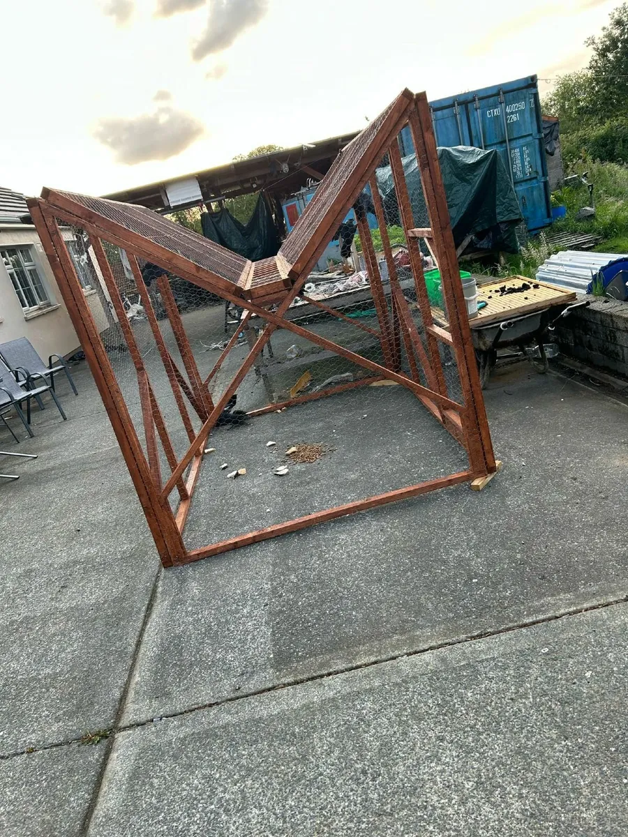 Ladder Trap - Image 2