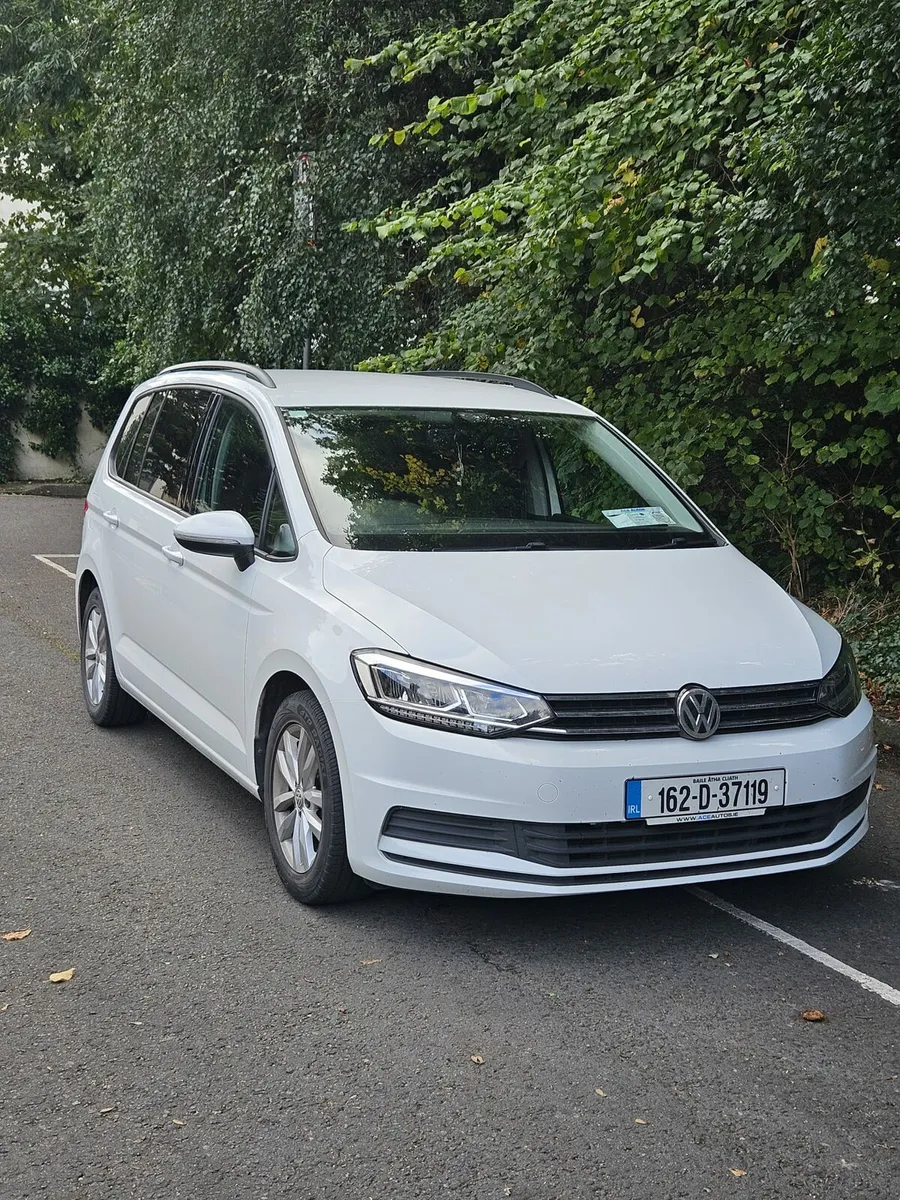 Vw Touran seater 7 seater - Image 4