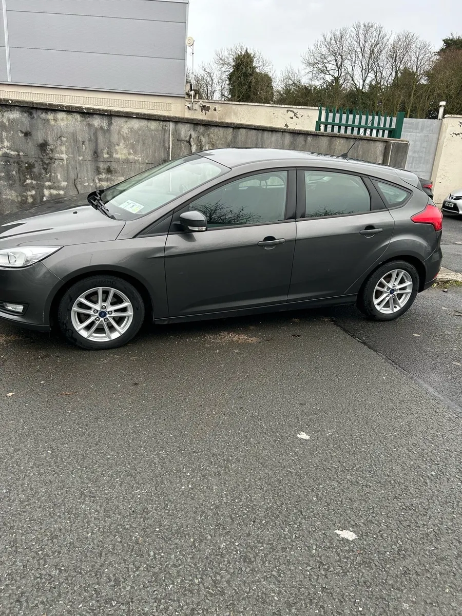 Ford Focus Diesel 1.5 Style - Image 2