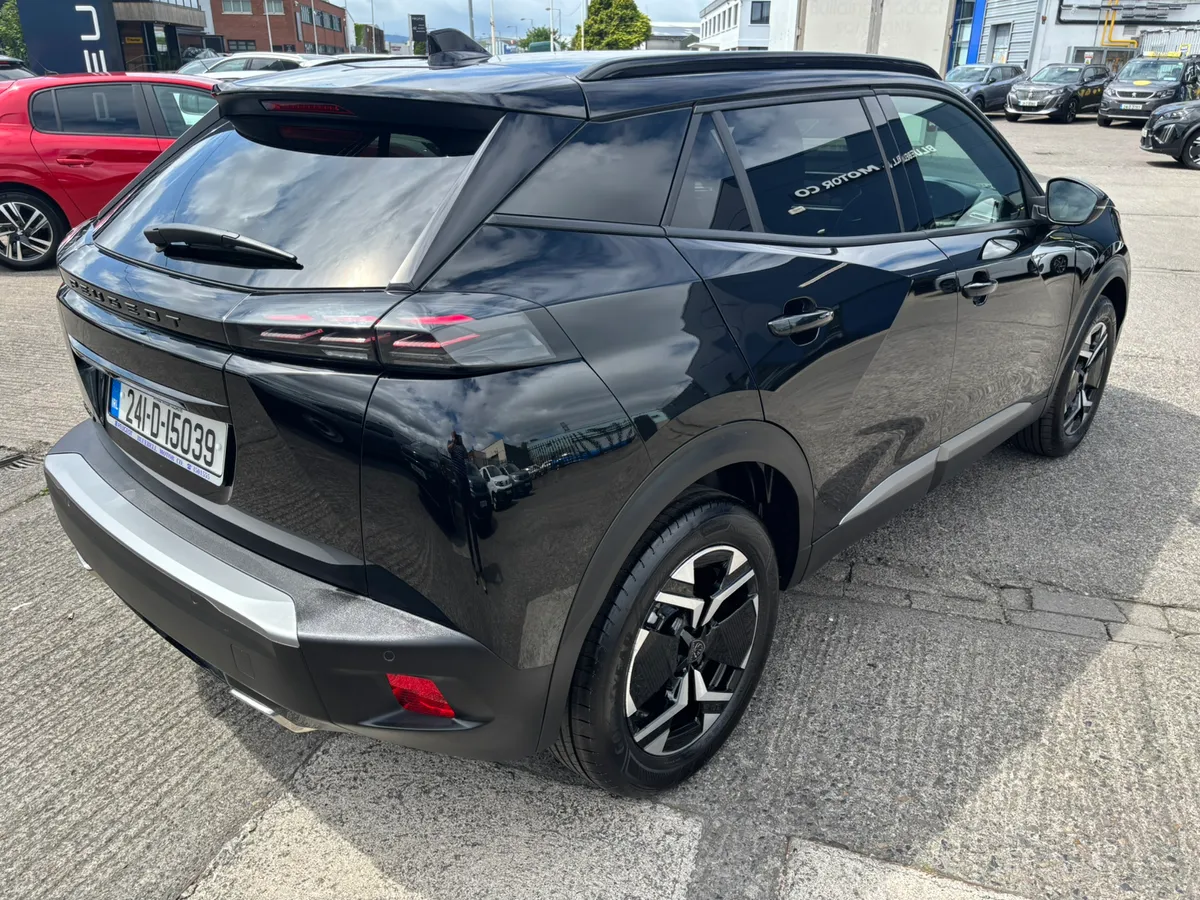 2024 Peugeot 2008 Allure 1.2 - Image 3