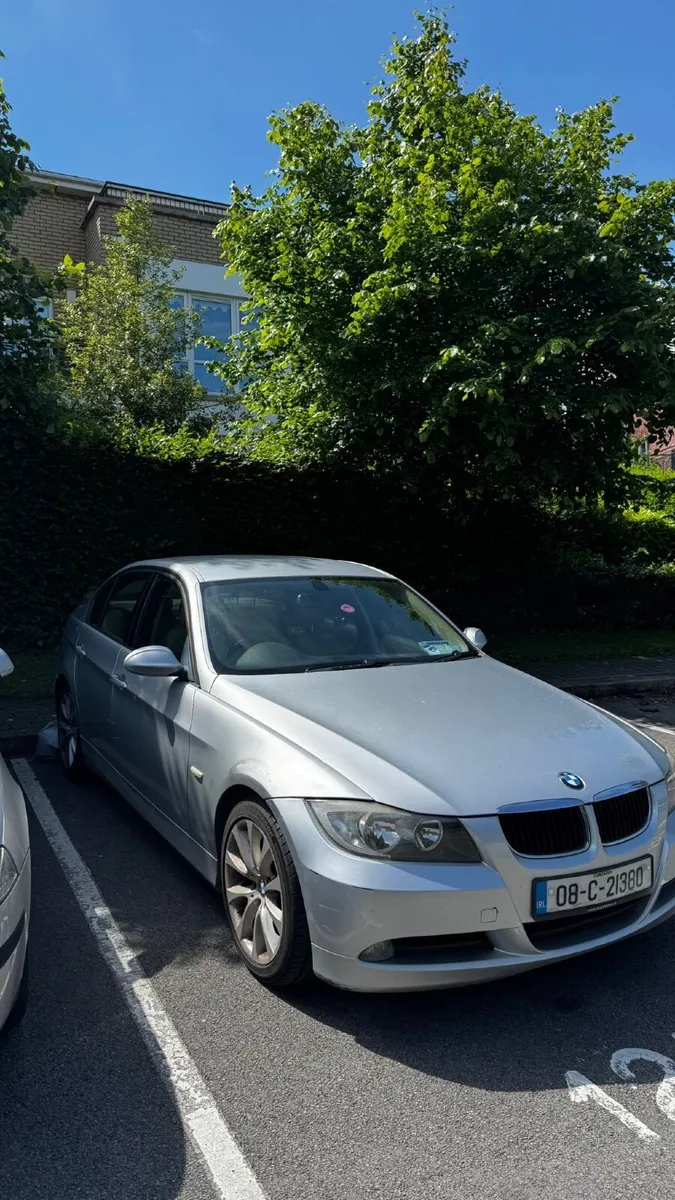 BMW 3-Series 2008 - Image 2